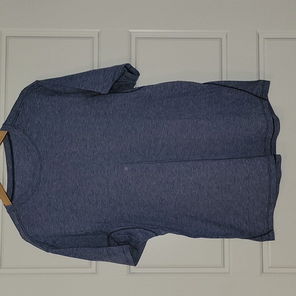 Men's Lululemon Tshirt